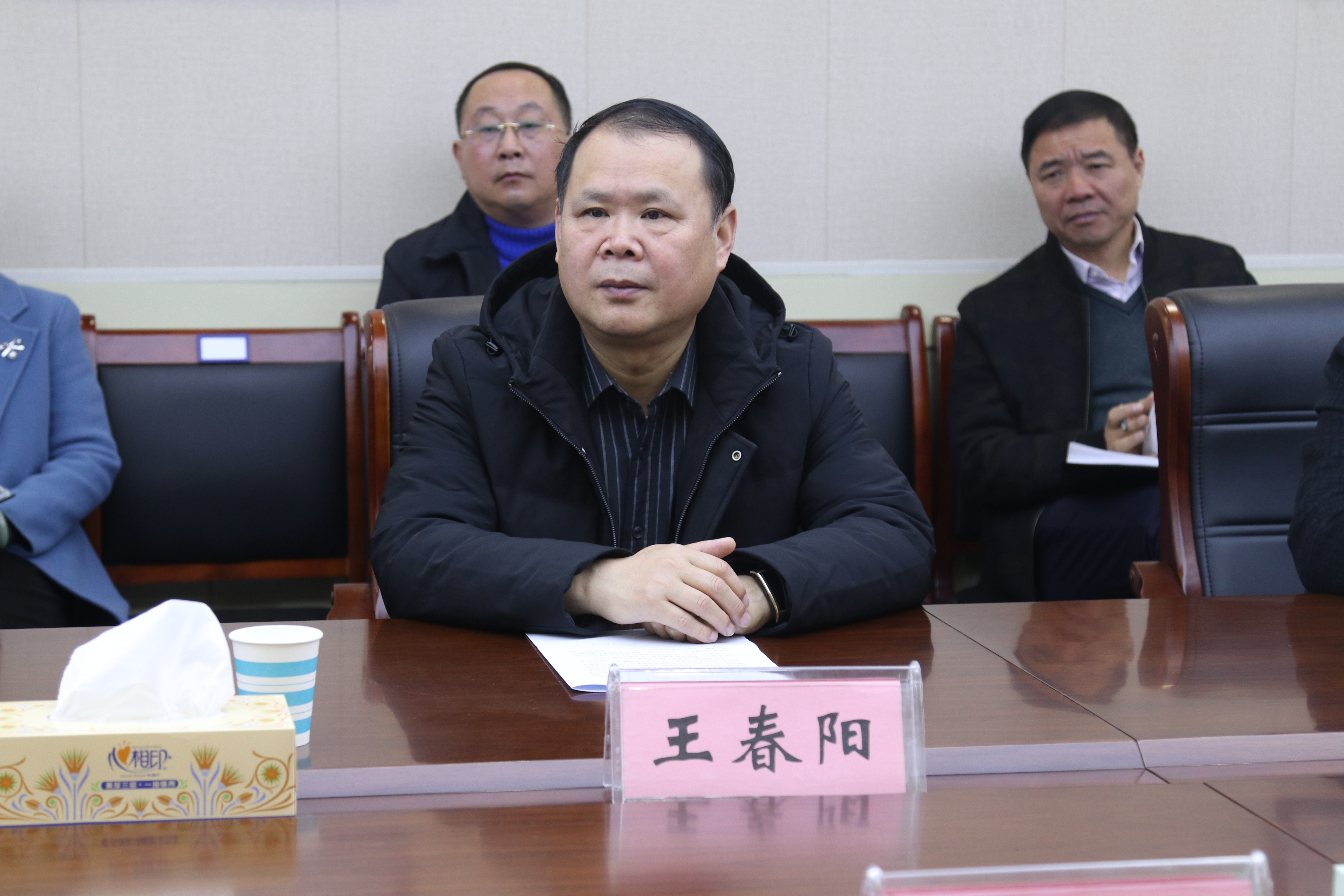 河南工业大学副校长正校级郭长华一行莅临漯河工学院调研指导工作